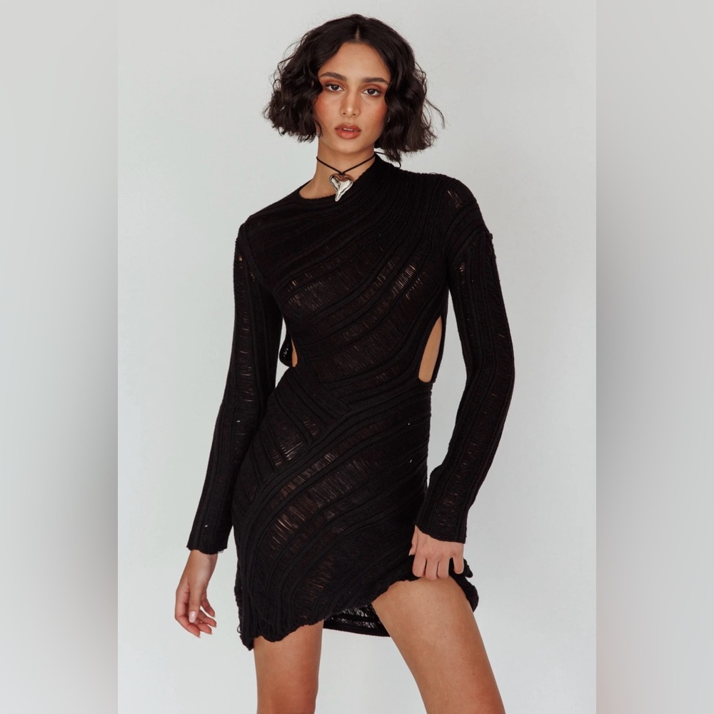 Black Cutout Bodycon Mini – Showstopper Alert! (Size M)
